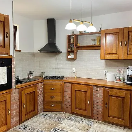 Vendégház Casa La Doi Nuci